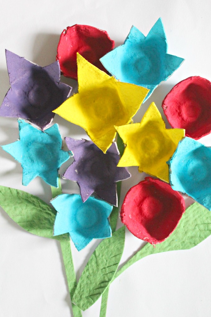 making homemade flowers using egg cartons and painting egg cartons