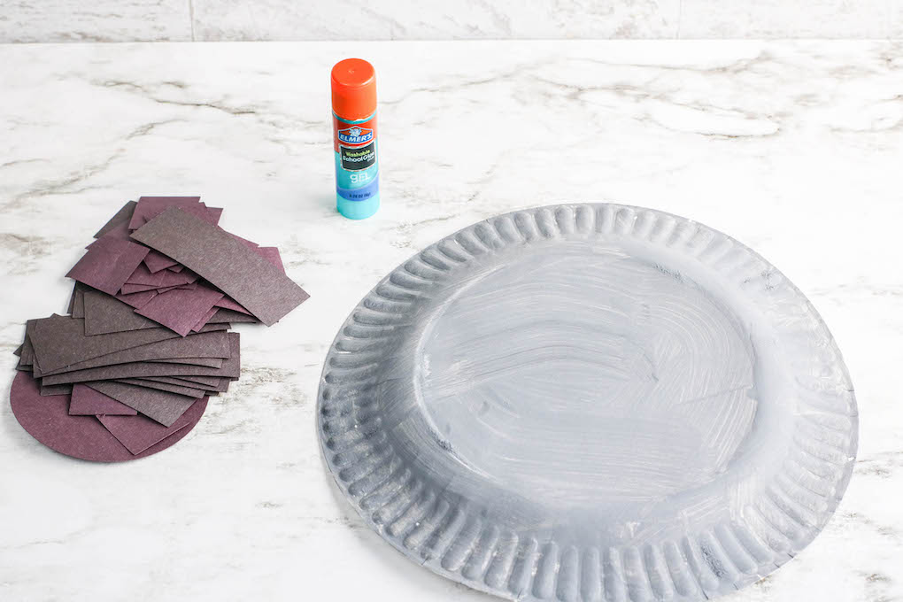 how to make a paper plate Death Star from Star Wars 
