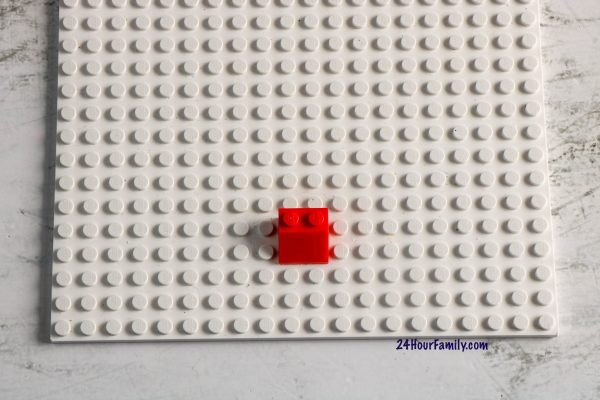 Step by step instructions on how to build a Lego heart with your kids
