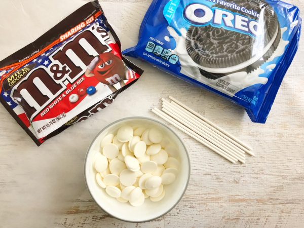 ingredients needed to make flag oreo pops