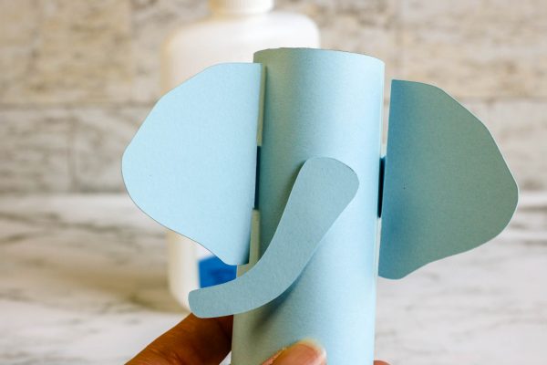 toilet paper rolls shaped like an elephant zoo animal