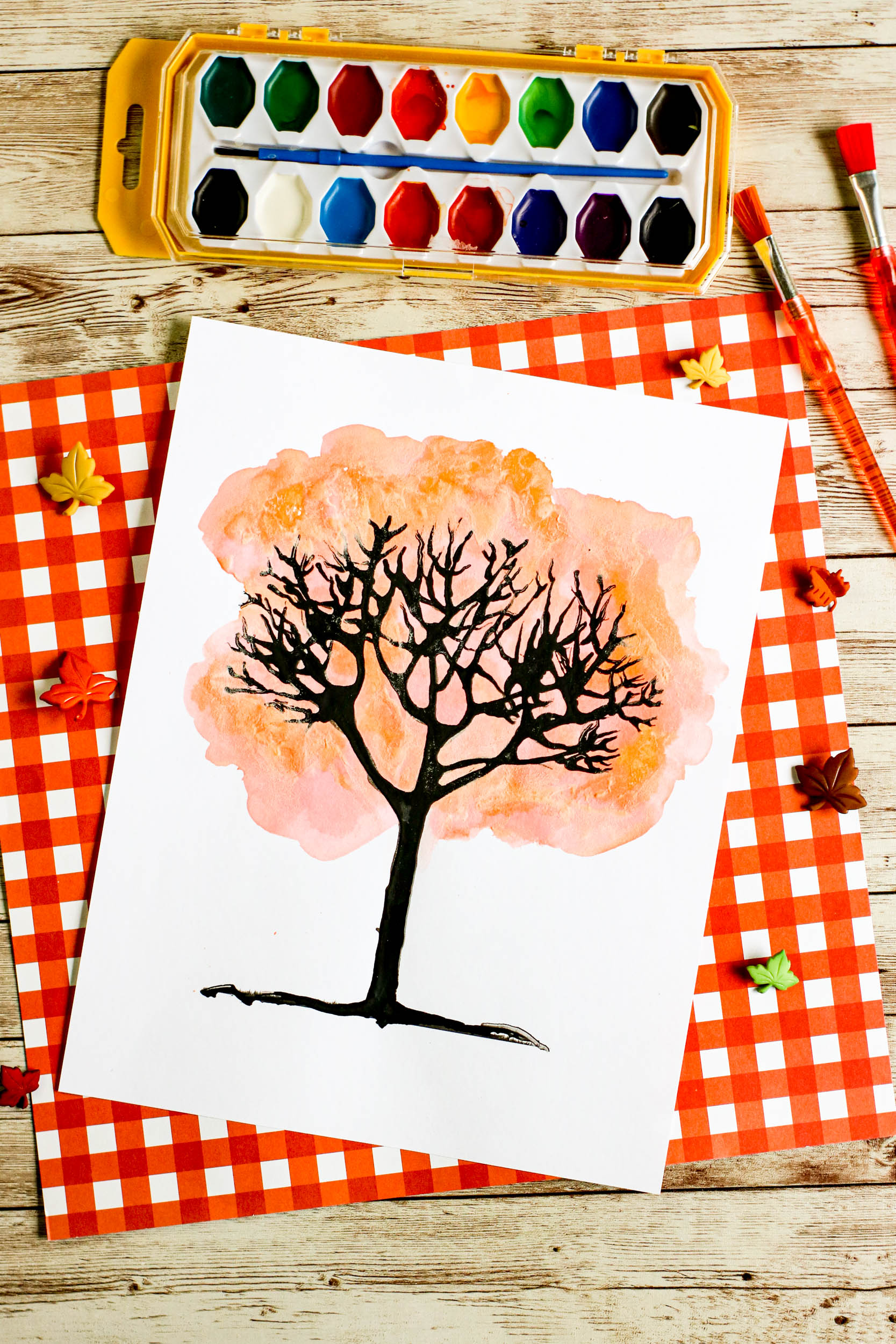 Fall Tree Craft for Kids – Black Line Painting