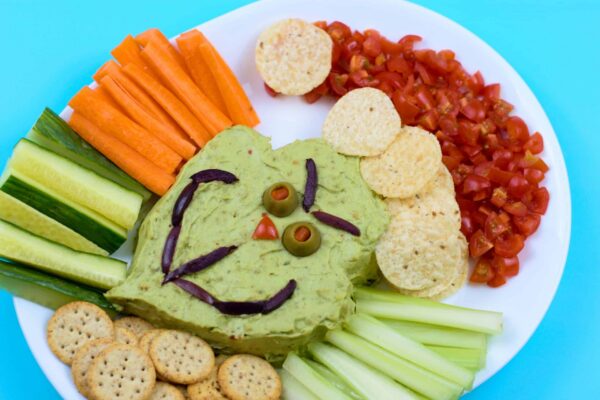 Easy Grinch guacamole Christmas appetizer
