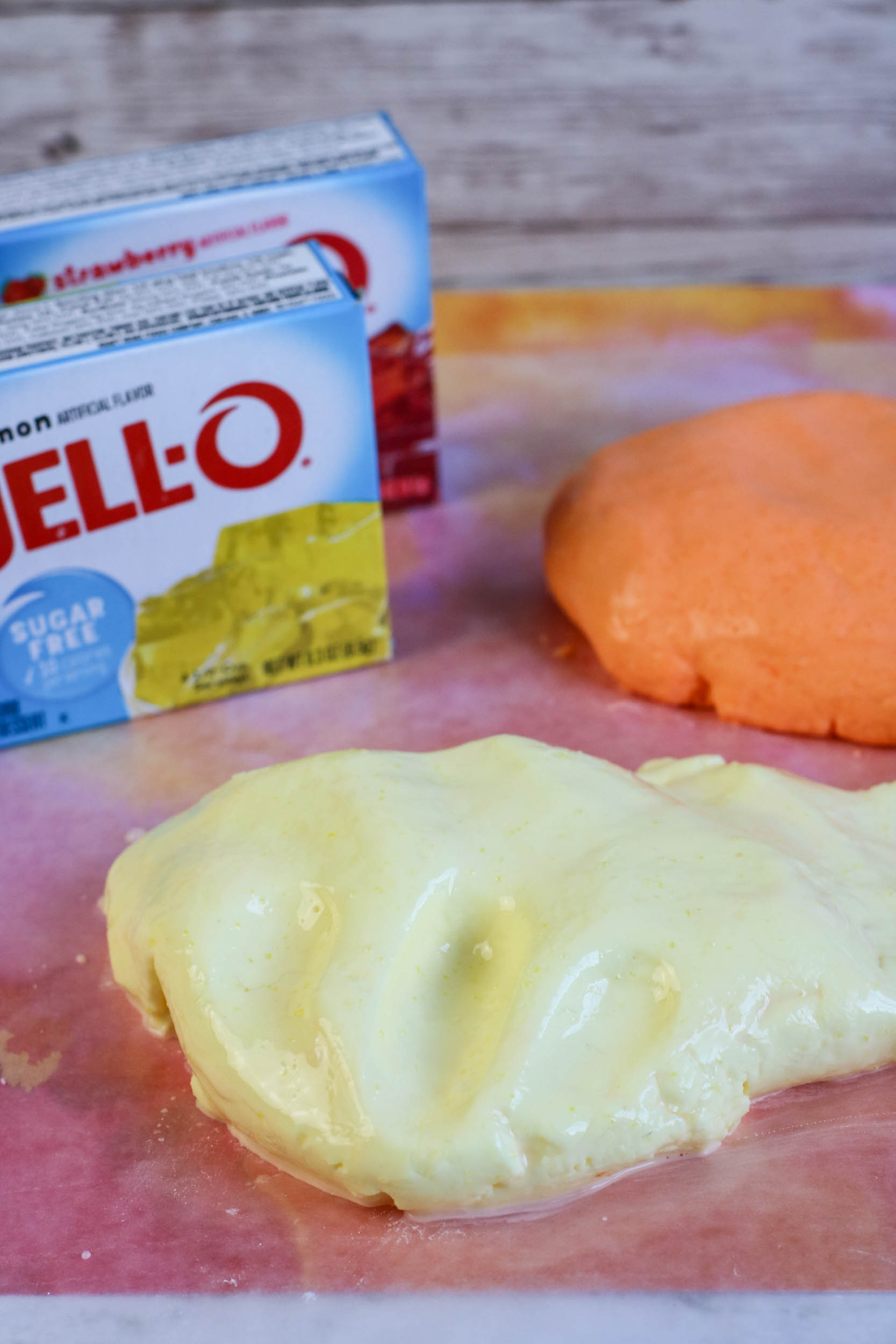How to Make Edible Slime From Jello