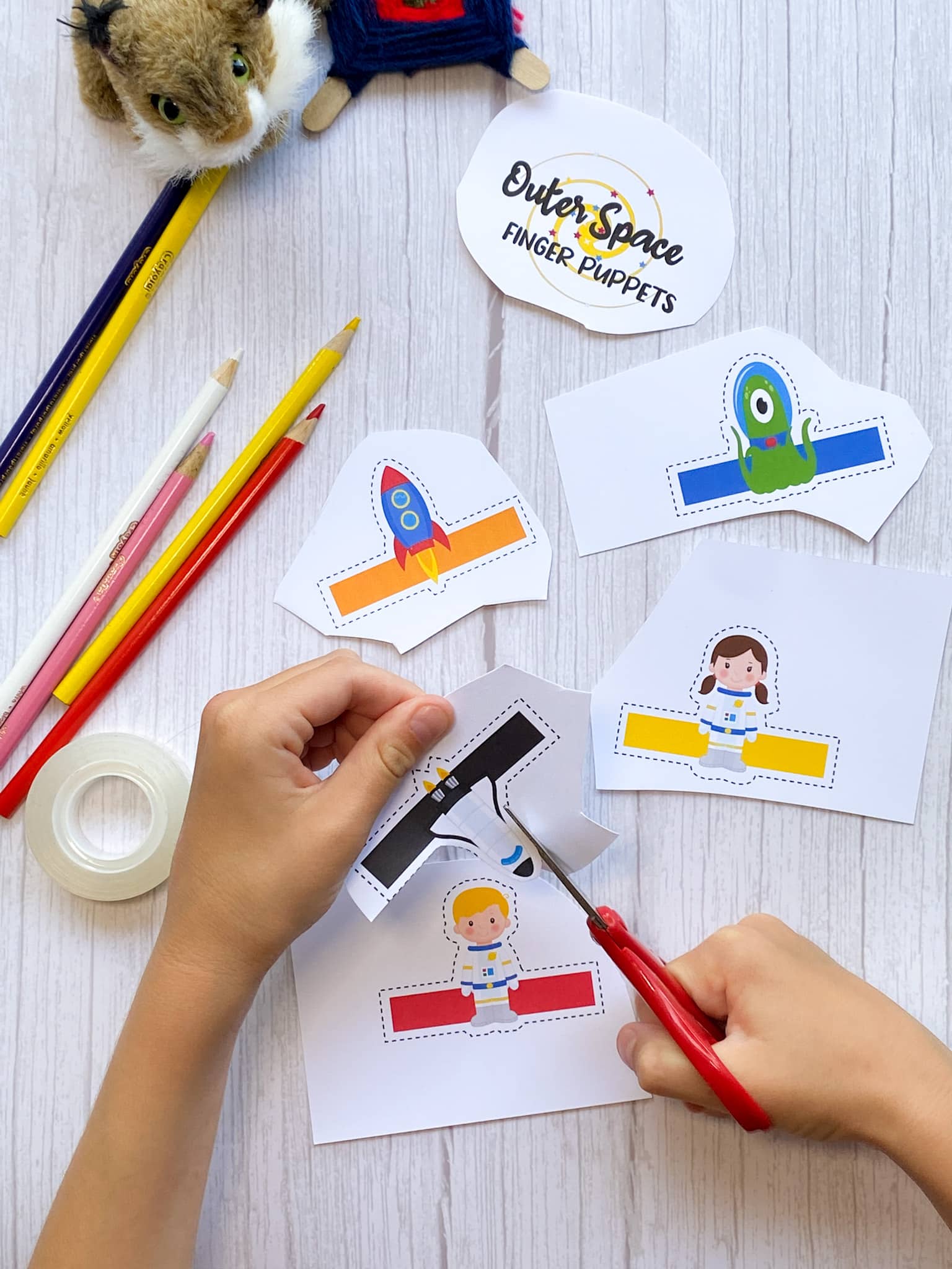Astro Finger Puppet Outer Space Finger Puppets (Free Printable)