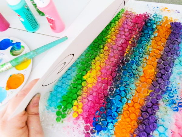 how to make a bubble wrap painting craft