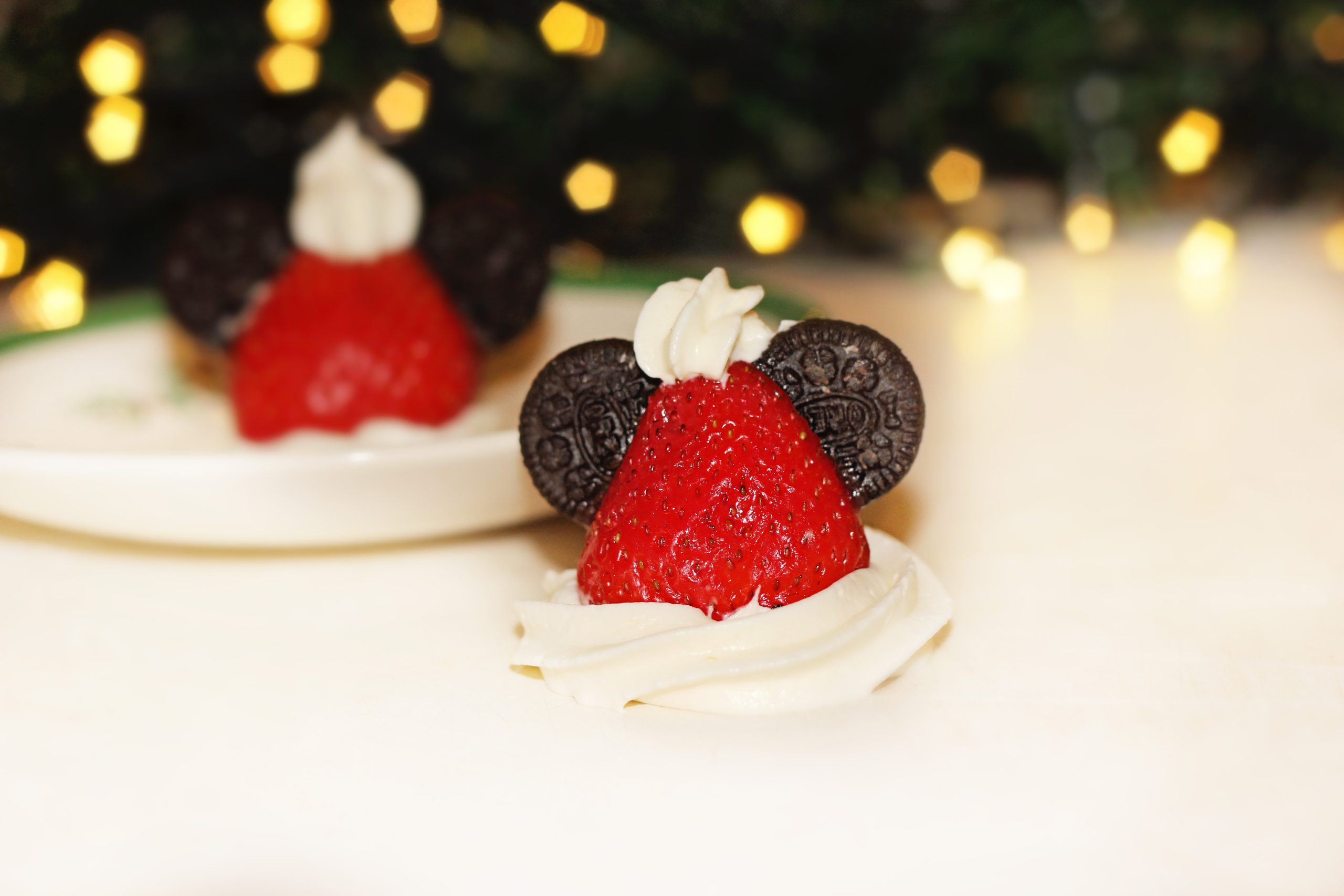 How to Make Mickey Mouse Santa Strawberries