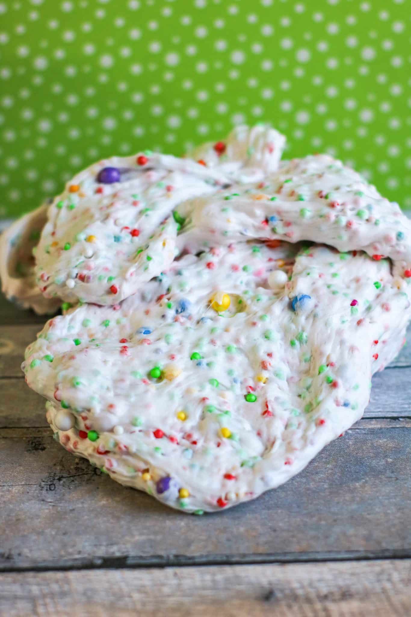 How to Make Homemade Floam - 24hourfamily.com
