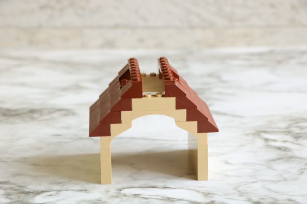 how to build a simple lego nativity scene with a lego manger, a lego stable to hold baby Jesus and a Lego baby Jesus
