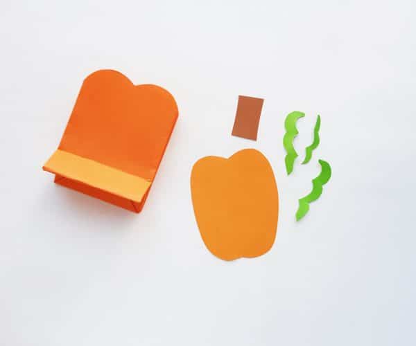pumpkin cut out using free pumpkin template