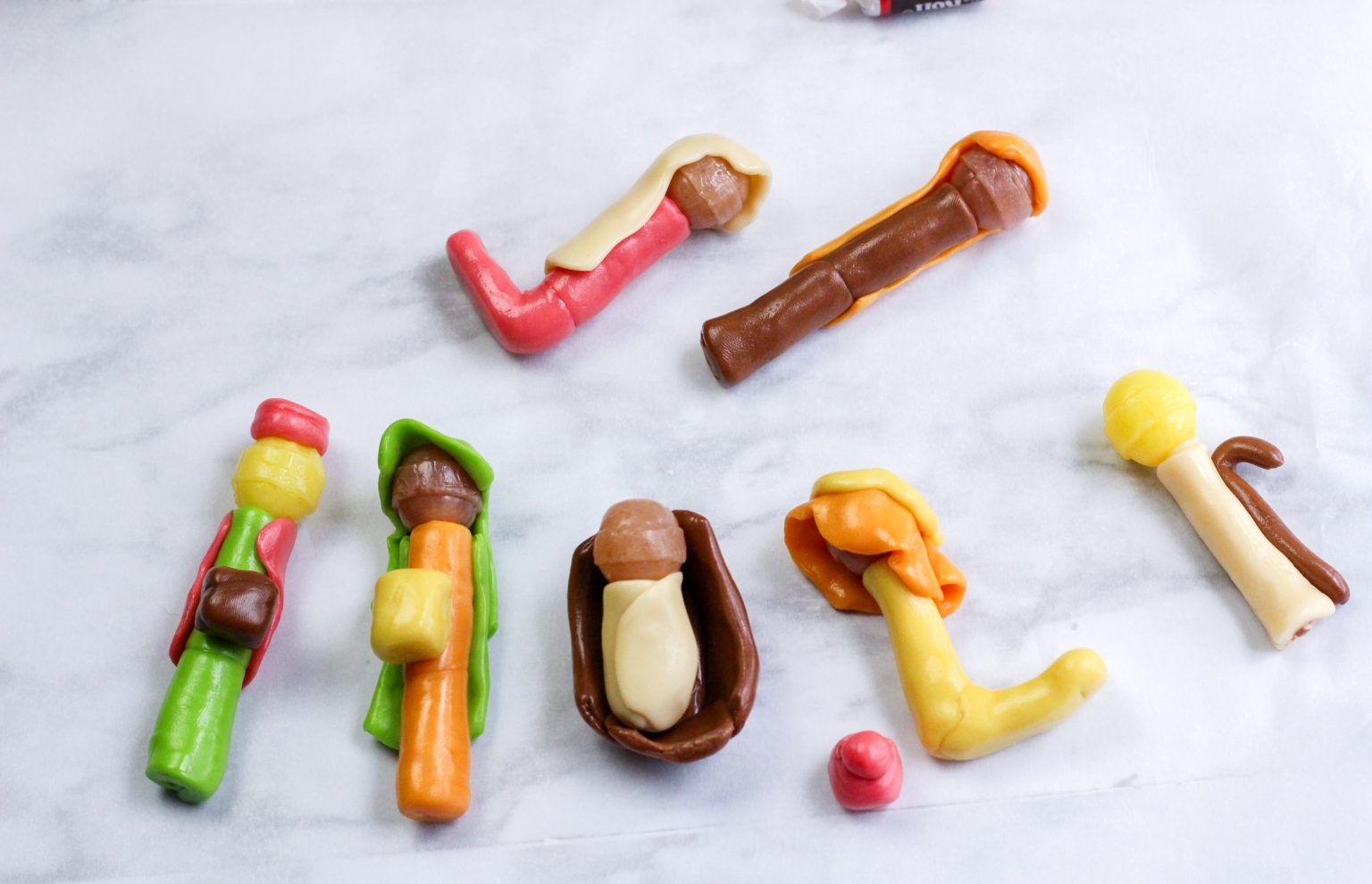 Make a Candy Nativity Craft (Using your Favorite Candies)