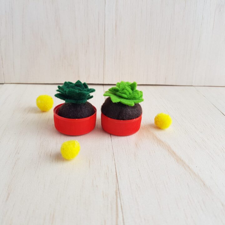 faux succulents made from bottle caps and felt