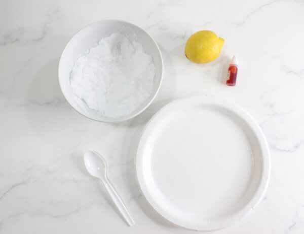 ingredients needed to make a fun STEM Lemon science experiment baking soda lemon food coloring