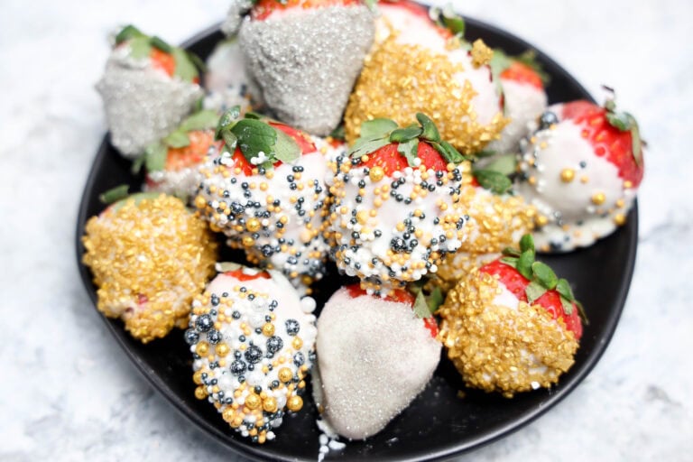 New Year’s Eve Chocolate Covered Strawberries Recipe