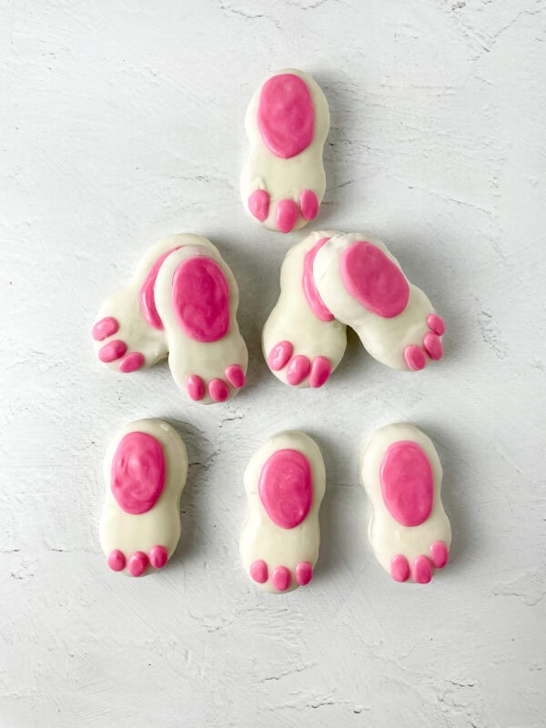 Easter candy ideas, Easter cake ideas, cute Easter food, best Easter treats, Easter sweet treats, Easter dessert table, pastel Easter desserts