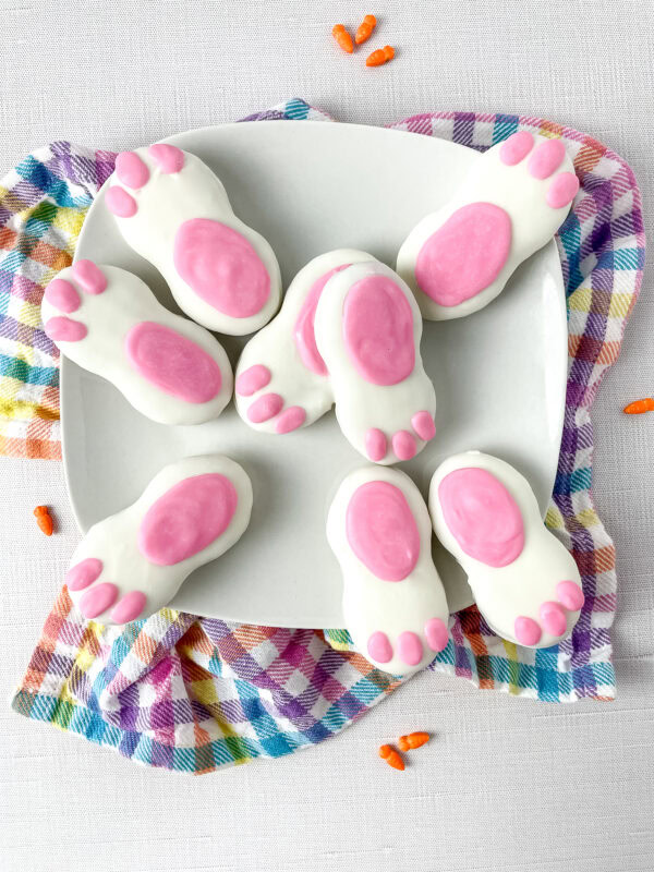 Easter bunny party, Easter snacks for kids, DIY Easter desserts, Easter cookie decorating, creative Easter recipes, festive Easter desserts, spring holiday desserts