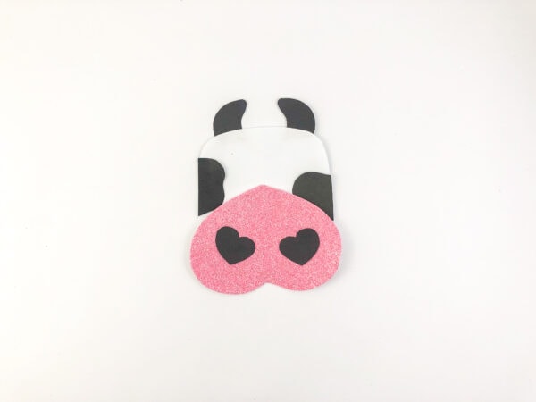 Valentine’s cow printables for teachers, Kids Valentine’s cow paper craft, Farm animal Valentine’s card craft, DIY cow Valentine’s day card template, Fun Valentine’s cow craft ideas, Valentine’s day cow card printable, Simple cow Valentine craft for kids, Free farm animal templates