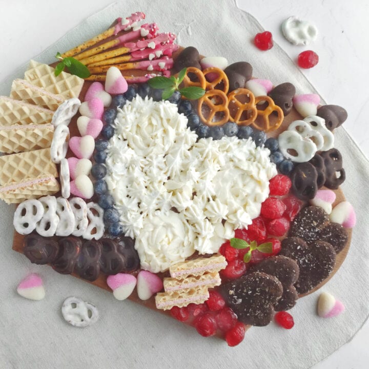 Valentine's day dessert board recipe