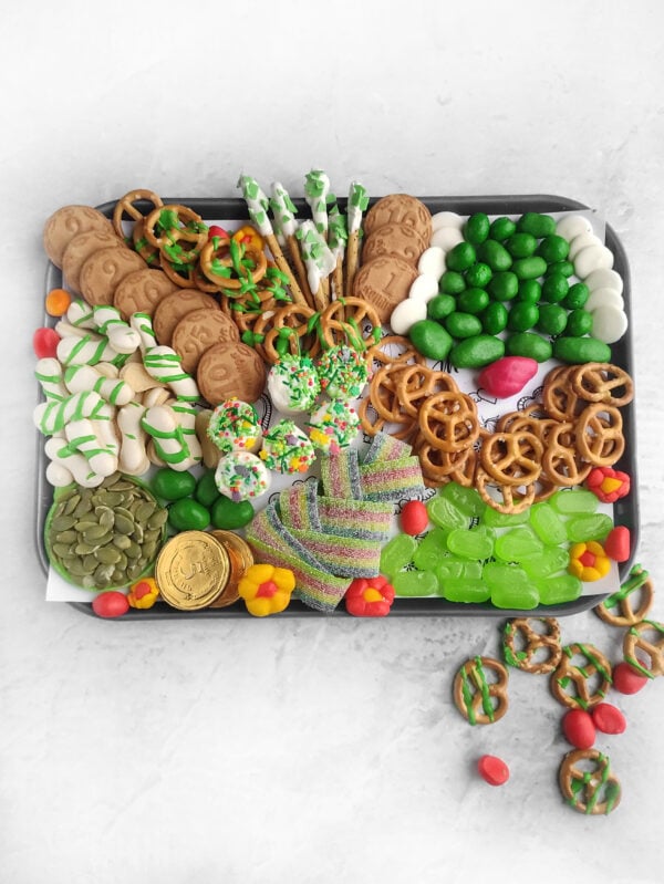 best St Patricks Day snacks, green and white food board, St Patricks Day snack platter, potluck St Patricks Day board, creative charcuterie ideas