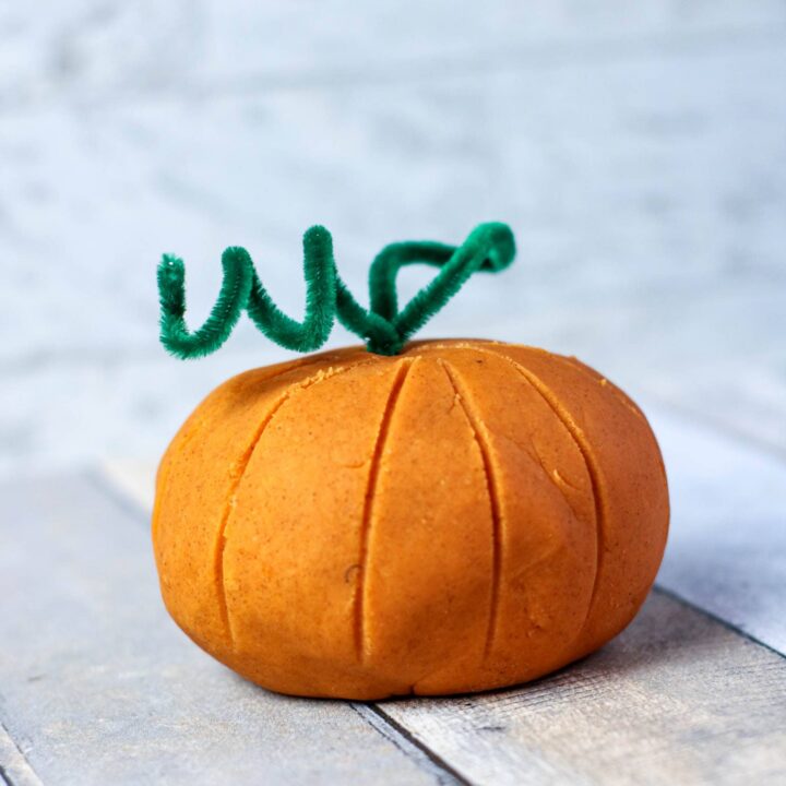 pumpkin spice playdough recipe easy to make