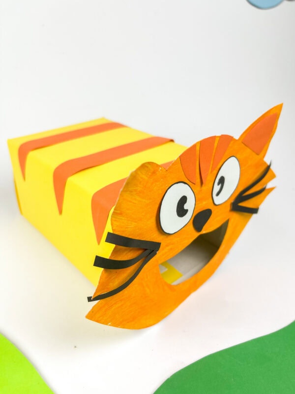 Side view of cat Valentine box craft