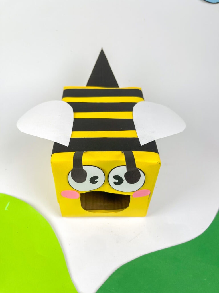 bee valentines day box craft