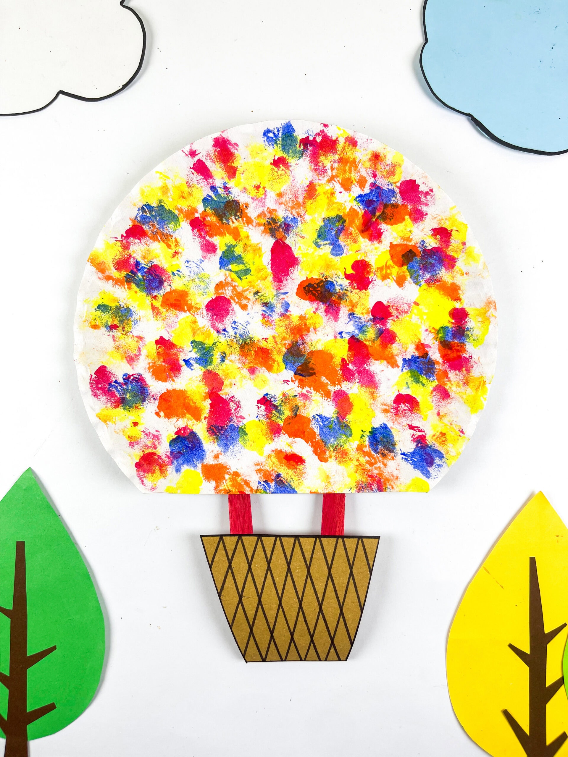 Hot air balloon paper plate craft