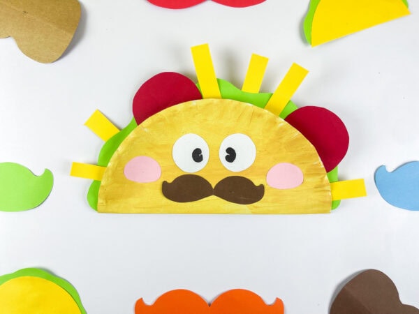 Finished taco paper plate craft