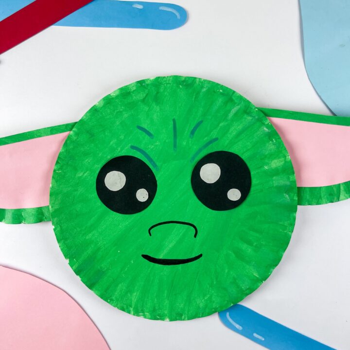 Baby Yoda Paper Plate Craft