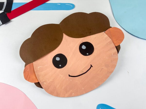 Angled view of Han Solo paper plate craft