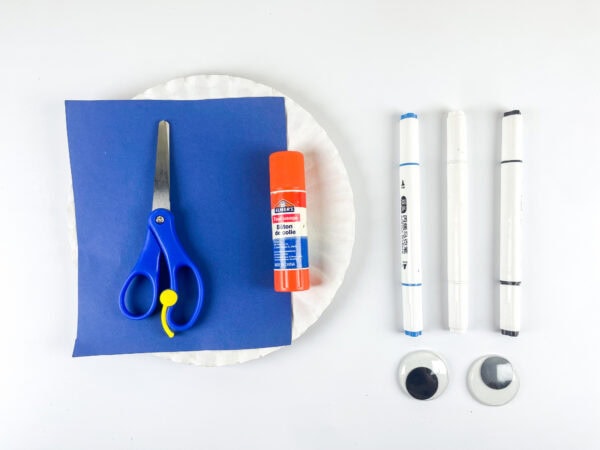 Craft supplies for stingray paper plate craft