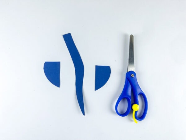 Blue paper tail and fins cut for stingray craft
