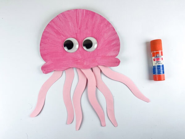 Paper jellyfish with googly eyes and glue