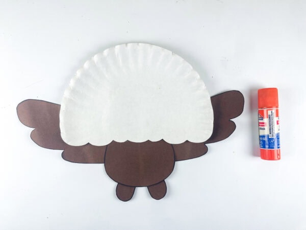 Eagle body glued to paper plate