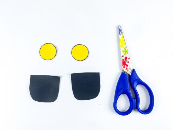 Paper wheels and headlights cutouts