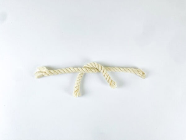 Knotted yarn belt for Moses craft
