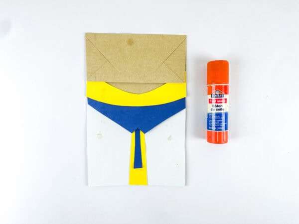 Collar attached to paper bag