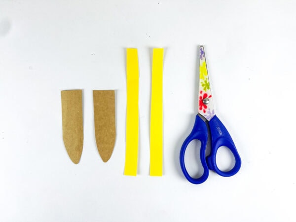 Brown straps and yellow trim pieces